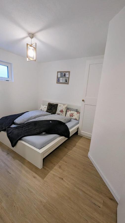 Moderne Gemuetliche Ferienwohnung In FDH Exterior foto